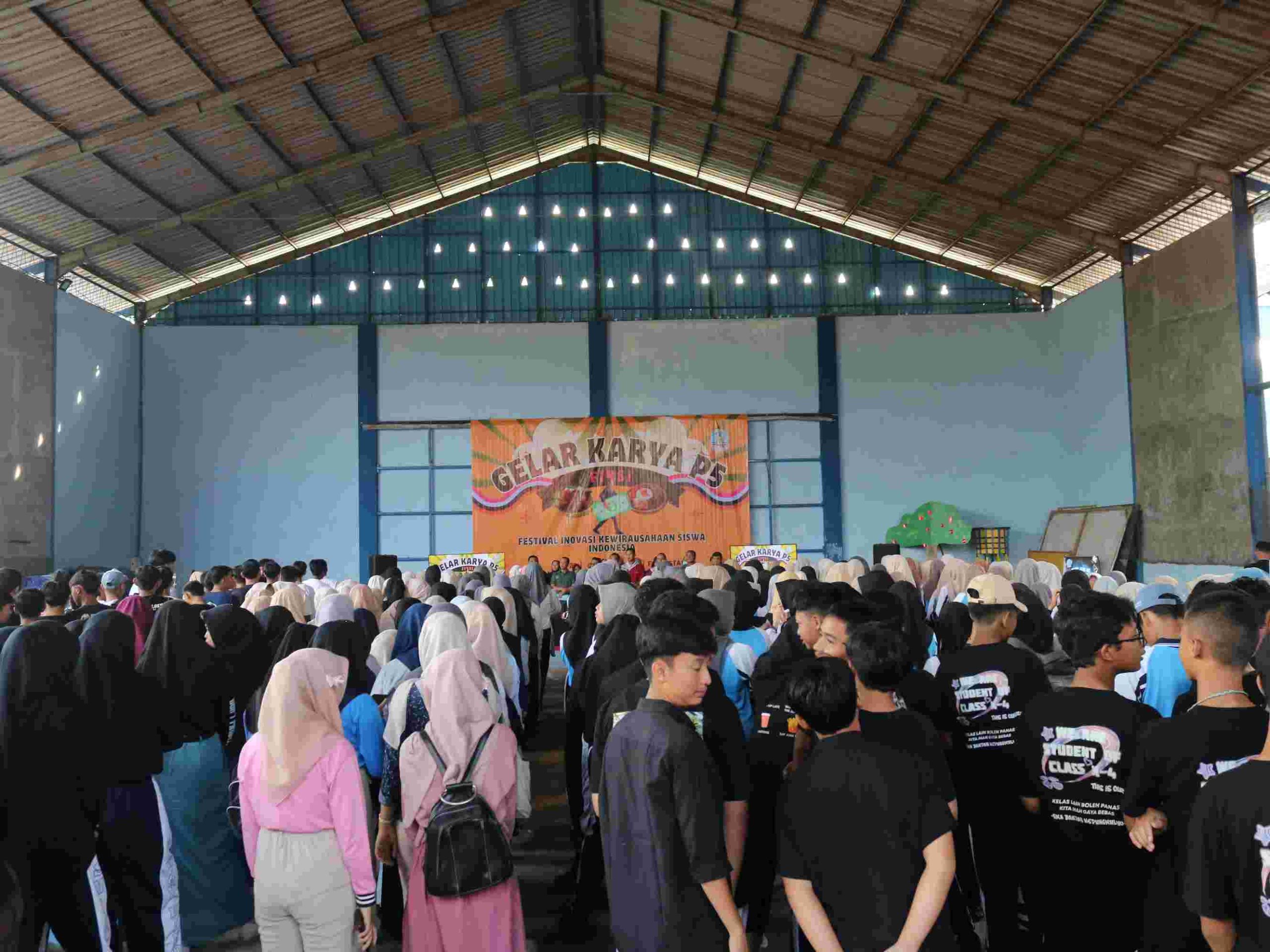 Gelar Karya P5 Kelas X dan XI SMA Negeri Bandarkedungmulyo